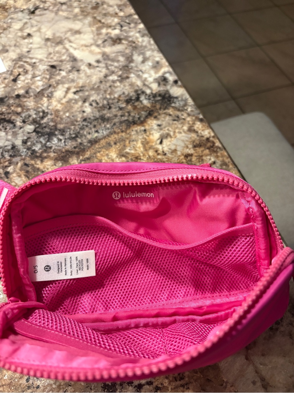 lululemon athletica Hot Pink Crossbody Belt Bag - Picture 3 of 3
